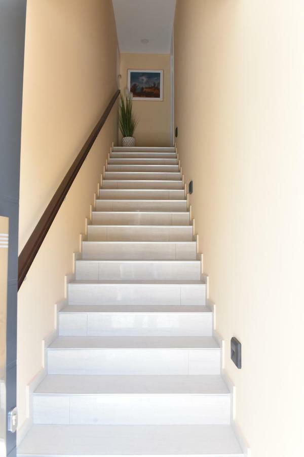 Villa Mami Загреб Экстерьер фото